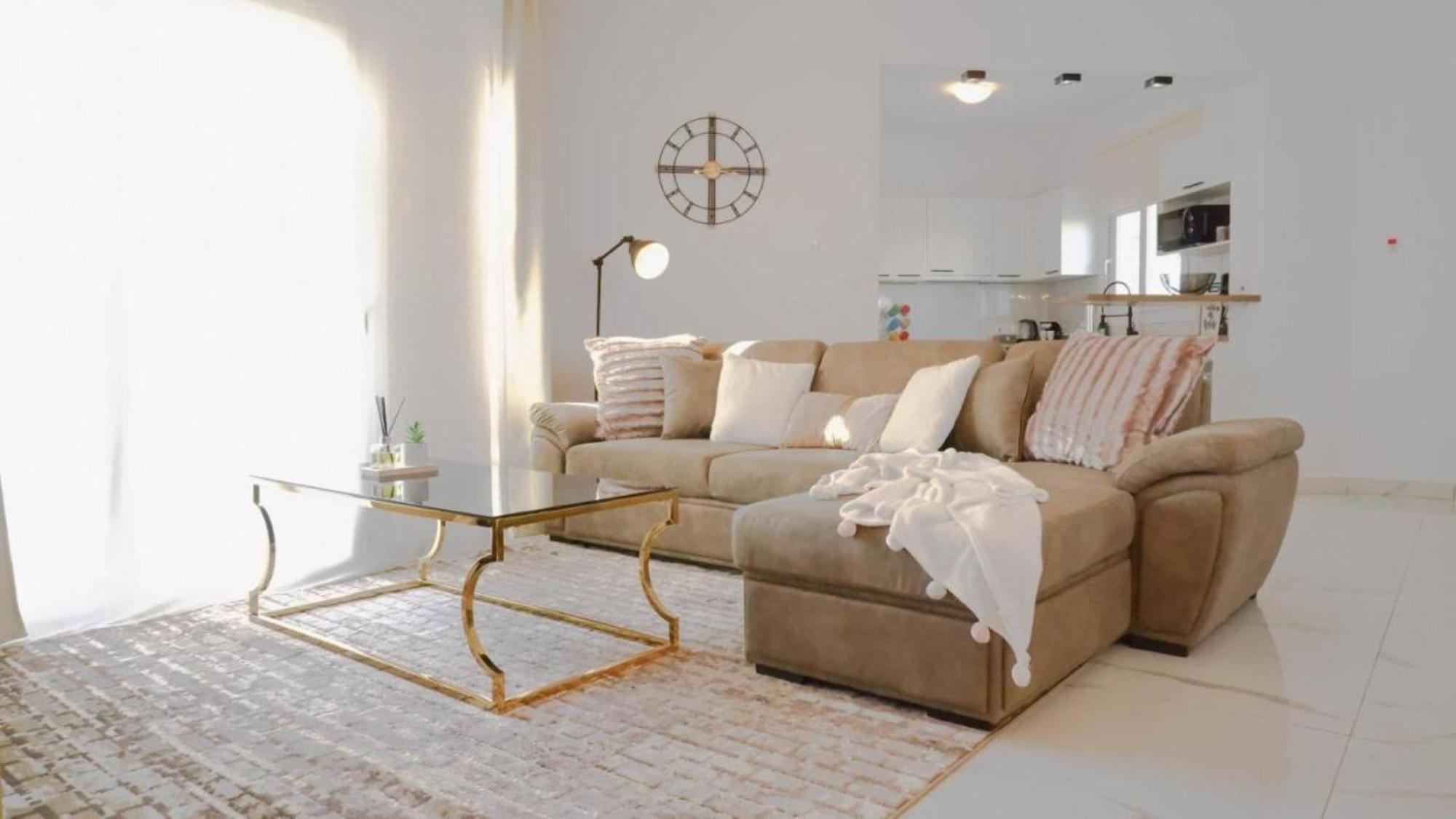 H&O Boulevard Breeze Apartment! Paphos Exterior foto